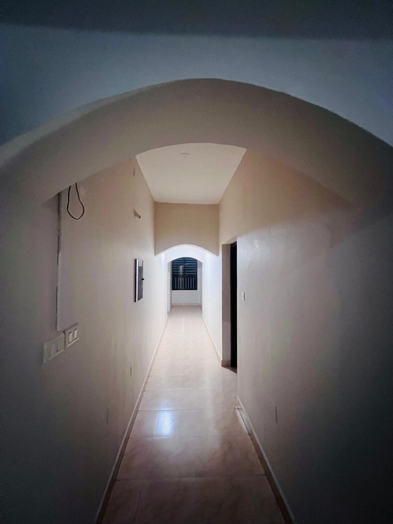 Hotel Sunday - Townhouse Club Airport Trivandrum Thiruvananthapuram Dış mekan fotoğraf